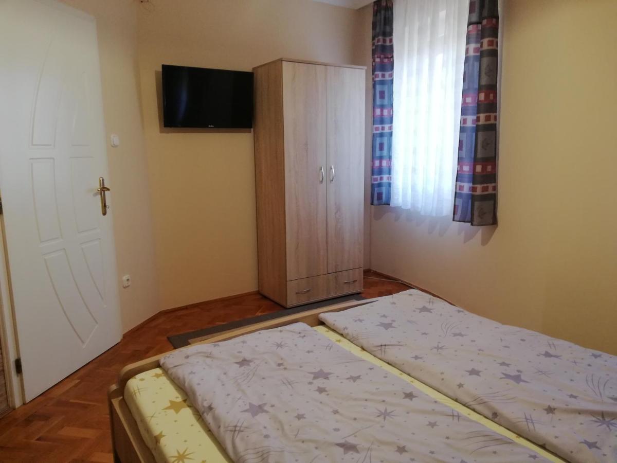 Imola Es Andrea Apartmanhaz Hajdúszoboszló Exterior foto