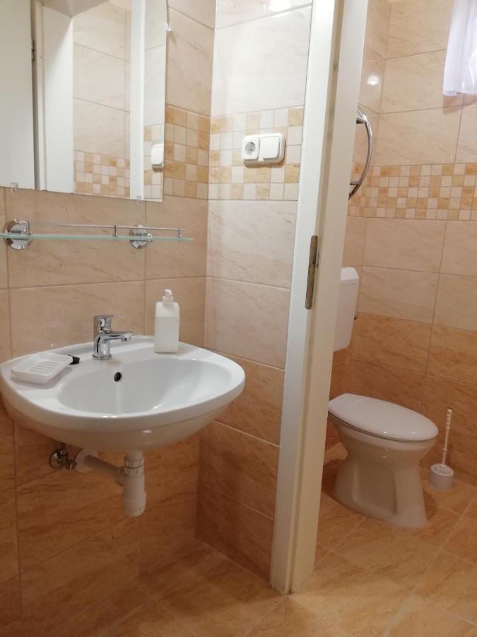 Imola Es Andrea Apartmanhaz Hajdúszoboszló Exterior foto