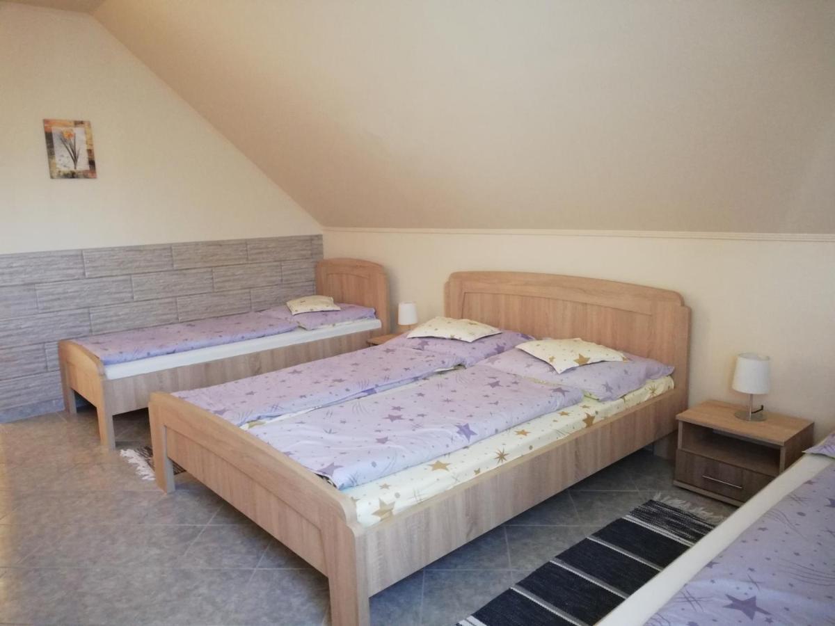 Imola Es Andrea Apartmanhaz Hajdúszoboszló Exterior foto