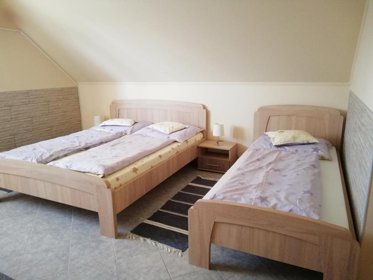 Imola Es Andrea Apartmanhaz Hajdúszoboszló Exterior foto