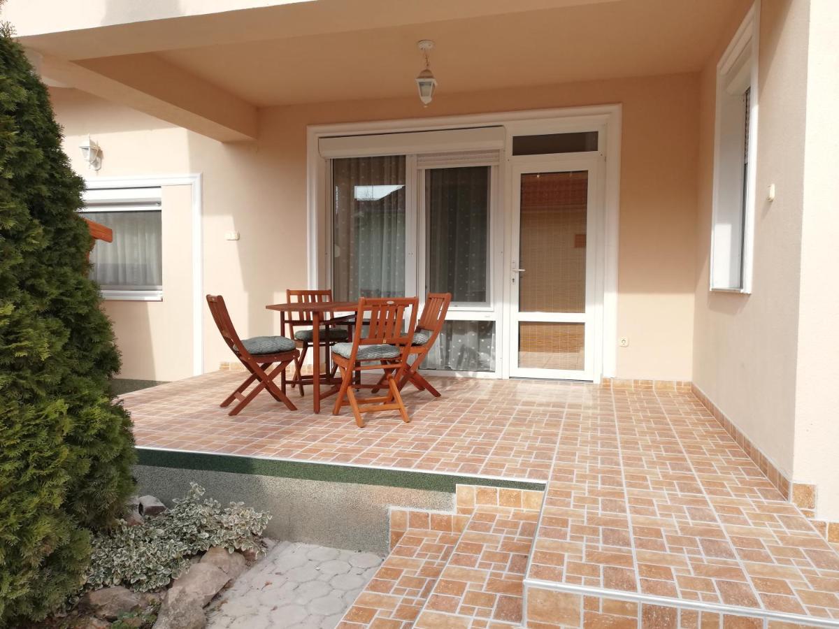 Imola Es Andrea Apartmanhaz Hajdúszoboszló Exterior foto